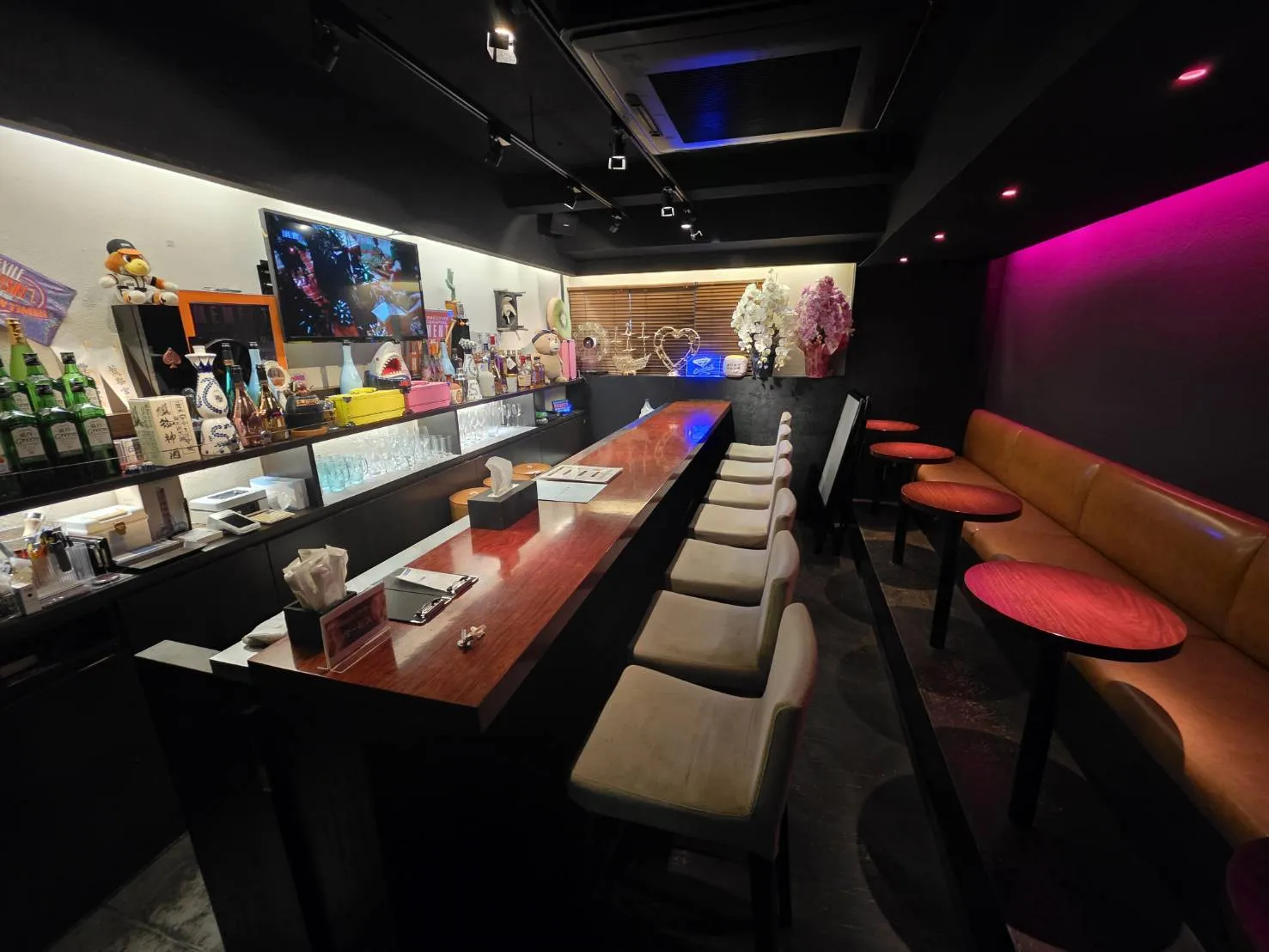 PHOENIX GINZA